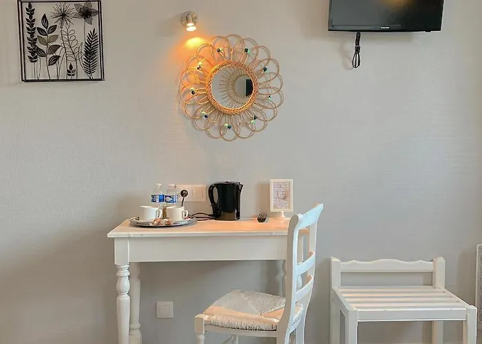 Le Vauban 2* 캐런탱